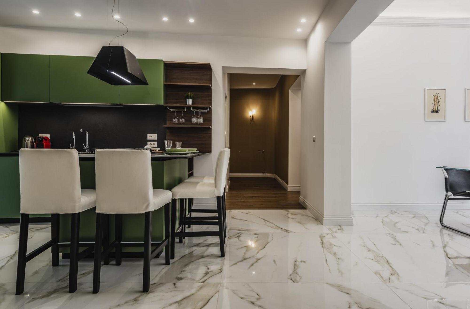Upscale Urban By Wonderful Italy *