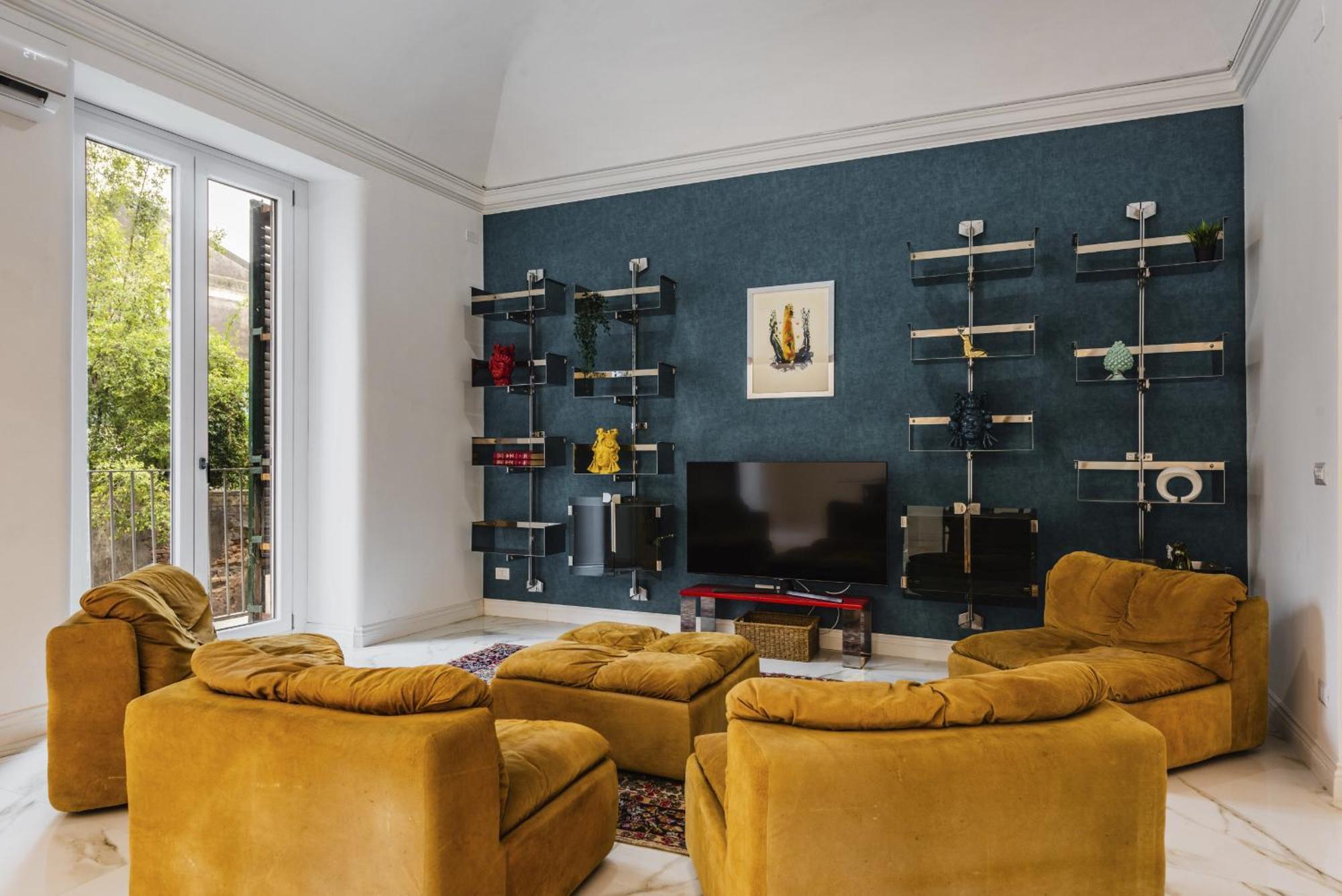Upscale Urban By Wonderful Italy Aeroporto di Catania Fontana Rossa